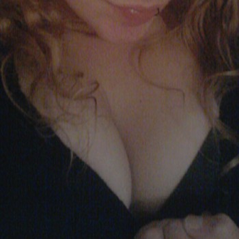 Sylviane - Swingerclub in Epfendorf Profil von Sylviane, 23 Jahre, Swingerclub in Epfendorf (Baden-Württemberg)